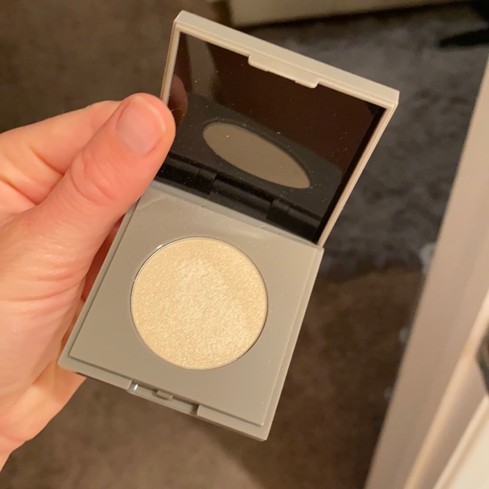 NWOT highlighter